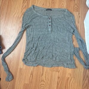 Brandy Melville sweater