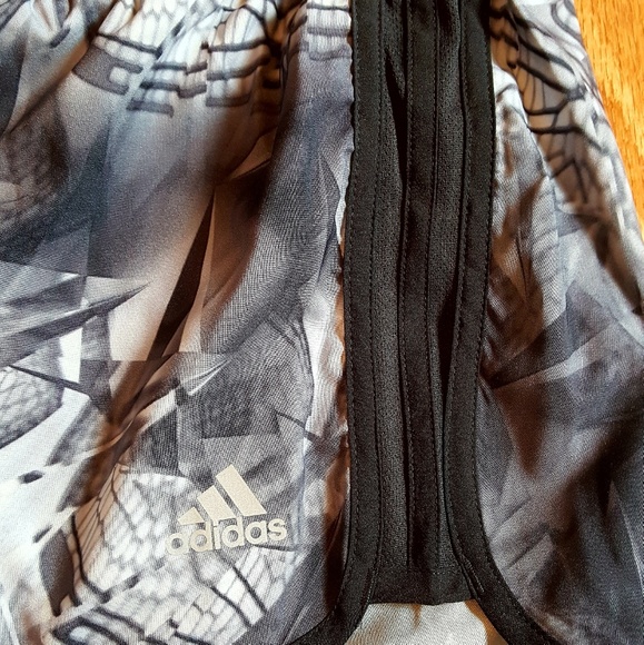 Adidas M10 Running short NWOT - Picture 2 of 3