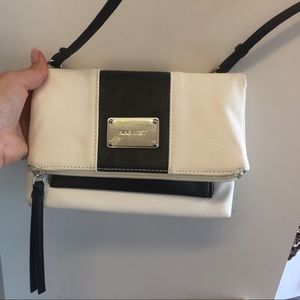 Nine West Crossover