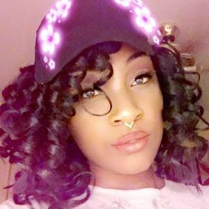 Meet your Posher, Ashanti