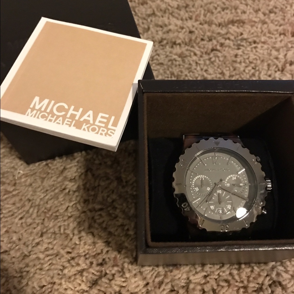 Michael Kors tortoise shell watch