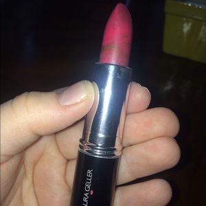 Laura Geller lipstick shade strawberry toffee