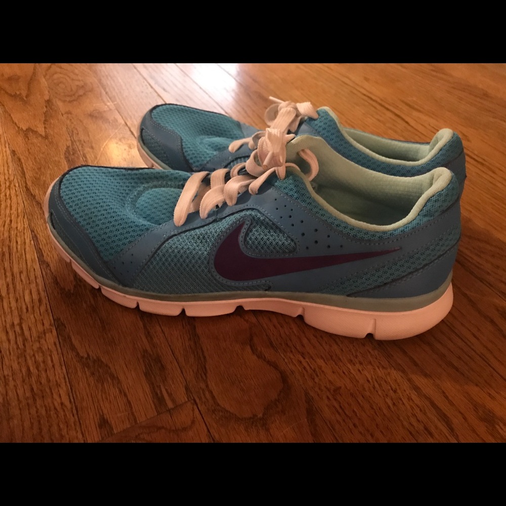 NIKE FLEXIBLE EXPERIENCE RN 2