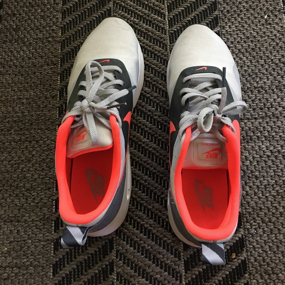 Nike air max