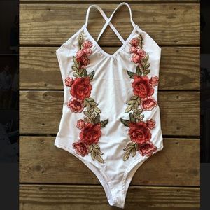 One piece swim suit