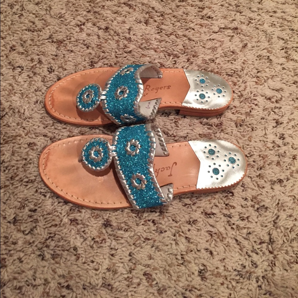 SOLD ‼️ Size 6 Jack Rodger sandals
