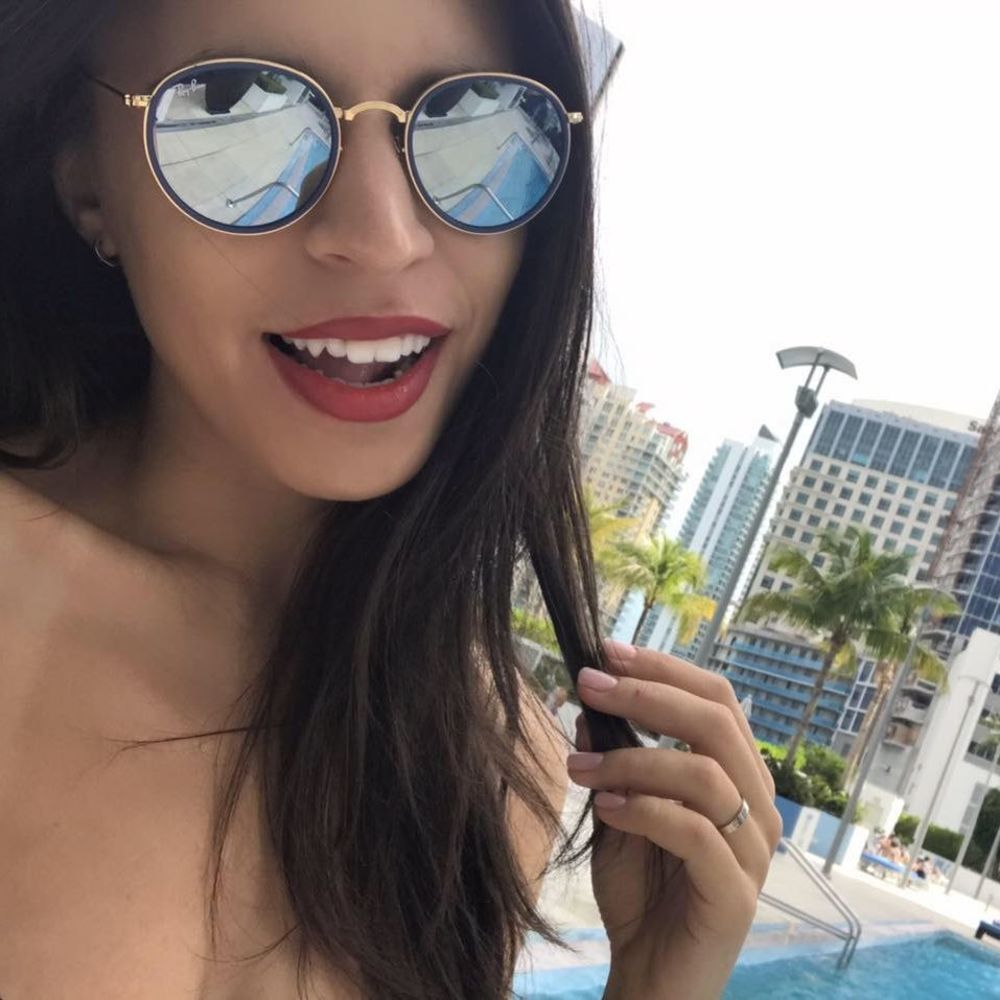 Meet your Posher, Dasha