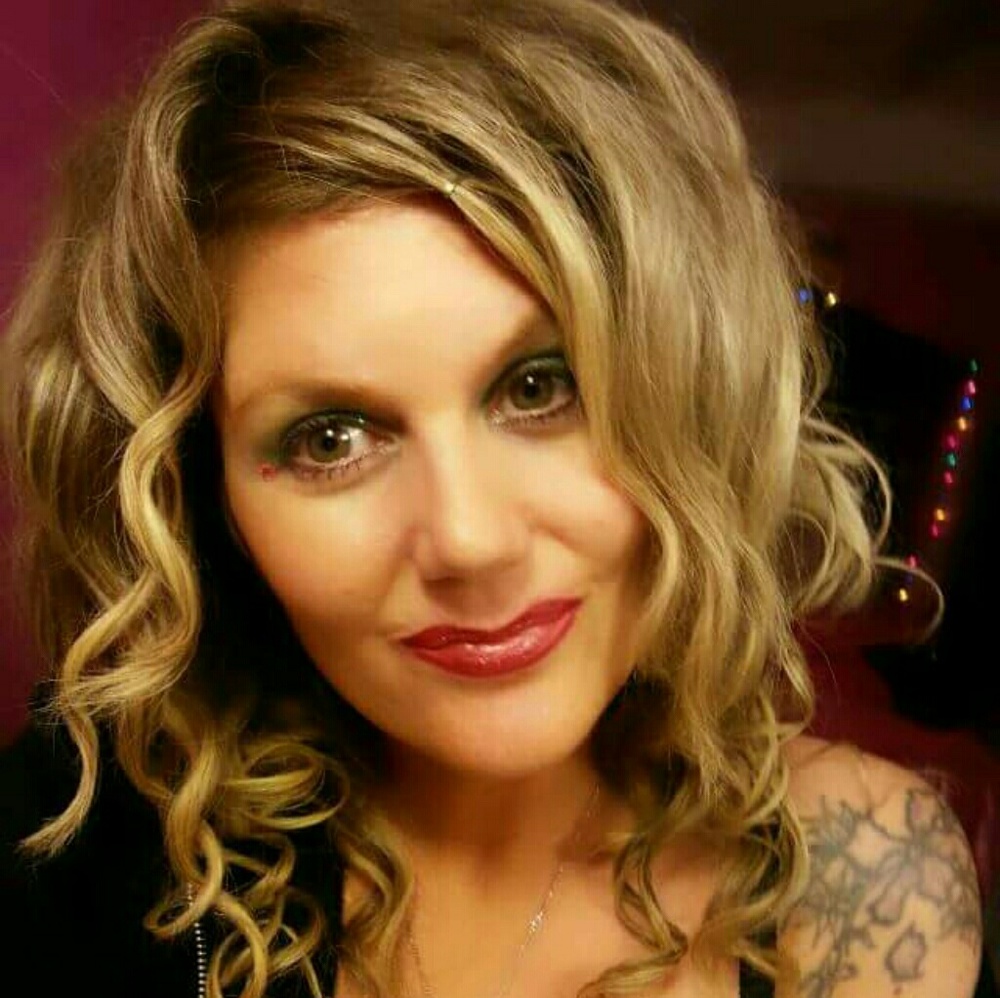 Meet your Posher, Jen