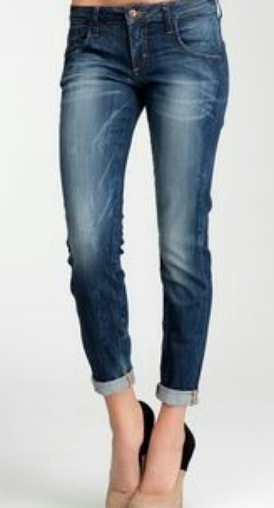 Bebe skinny boyfriend pony jeans size 24
