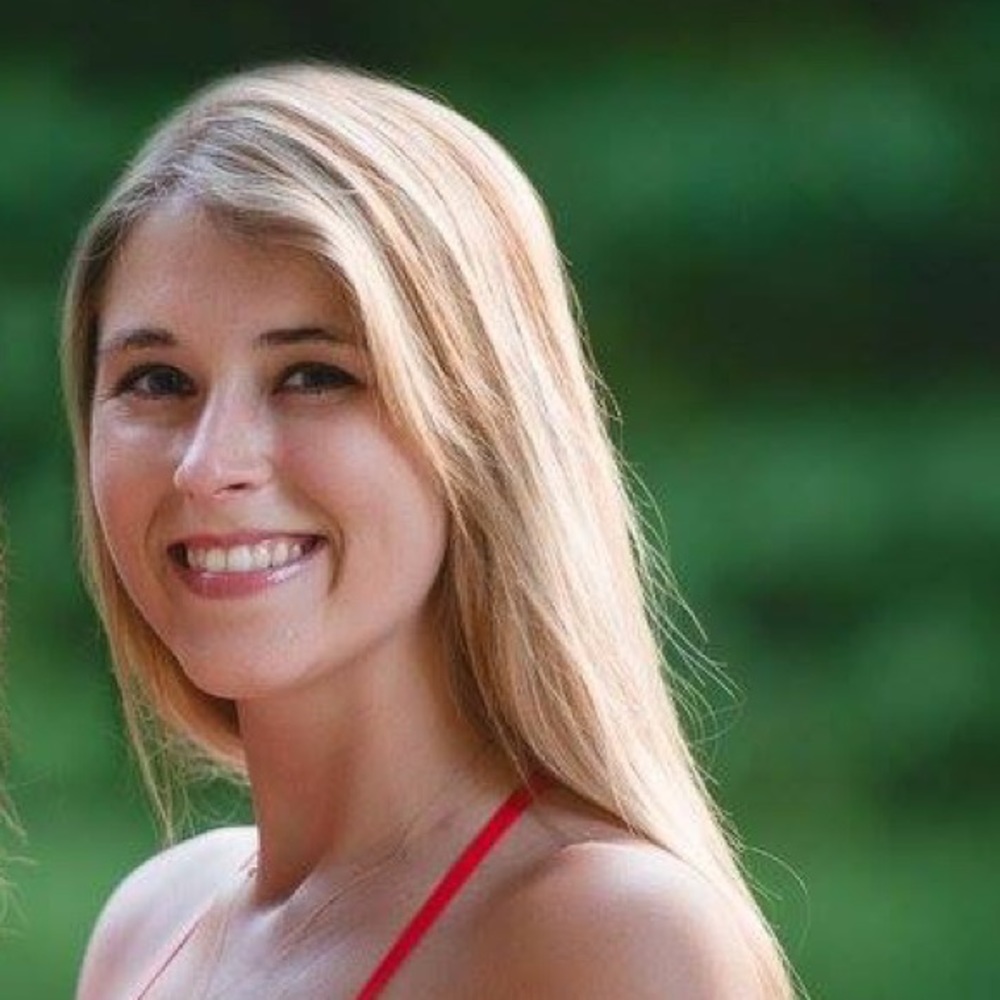 Meet your Posher, Madeline