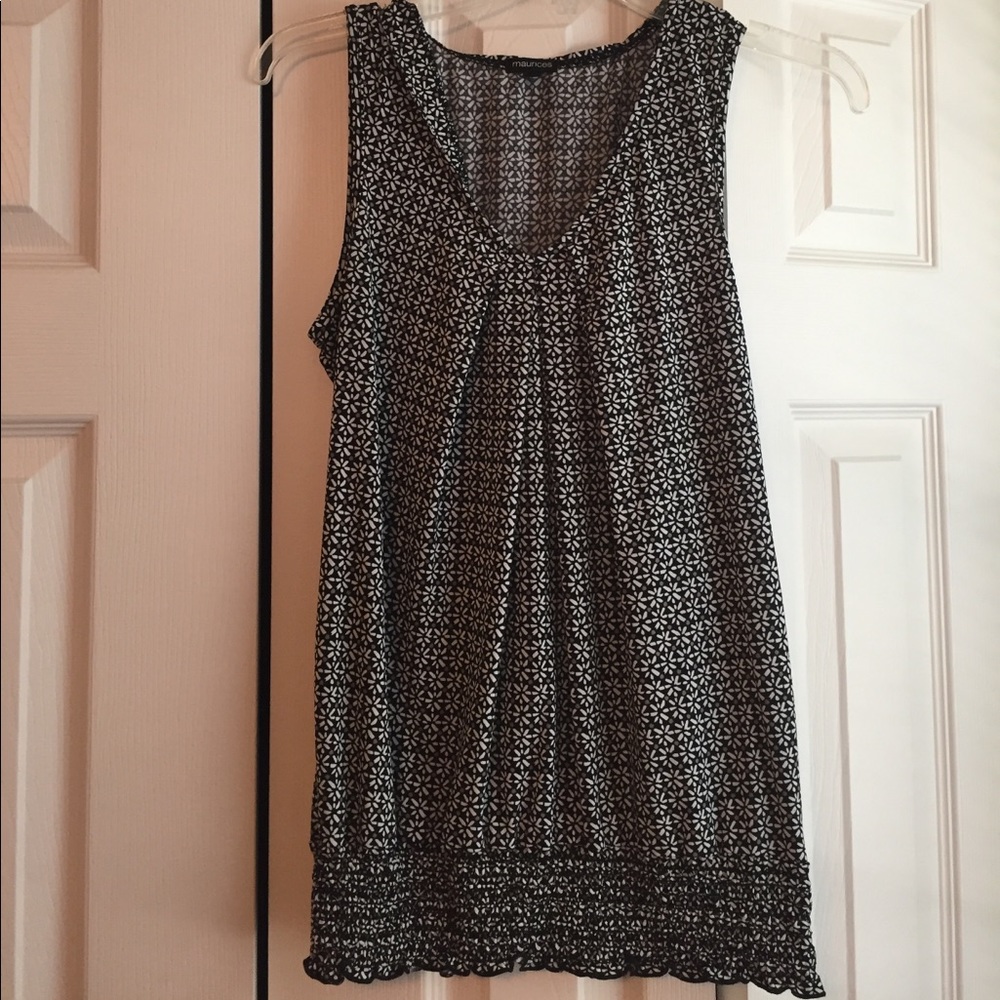 Like new! Cute summer tank