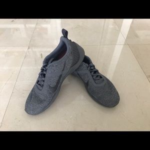 Men's Nike sneaker, used only once