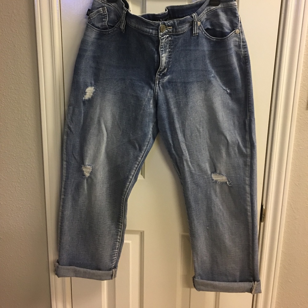 Rock & Republic distressed boyfriend jeans