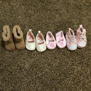 Newborn shoe bundle