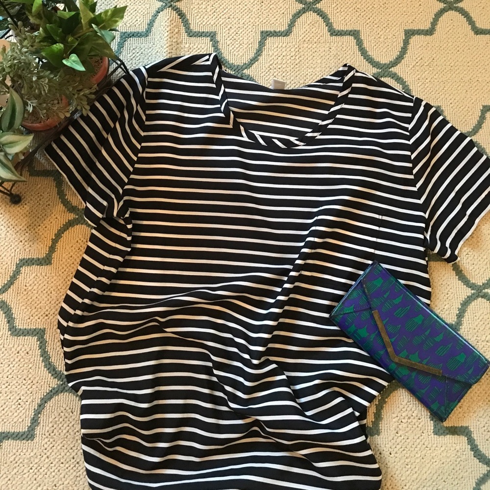 Old Navy Stripped Top