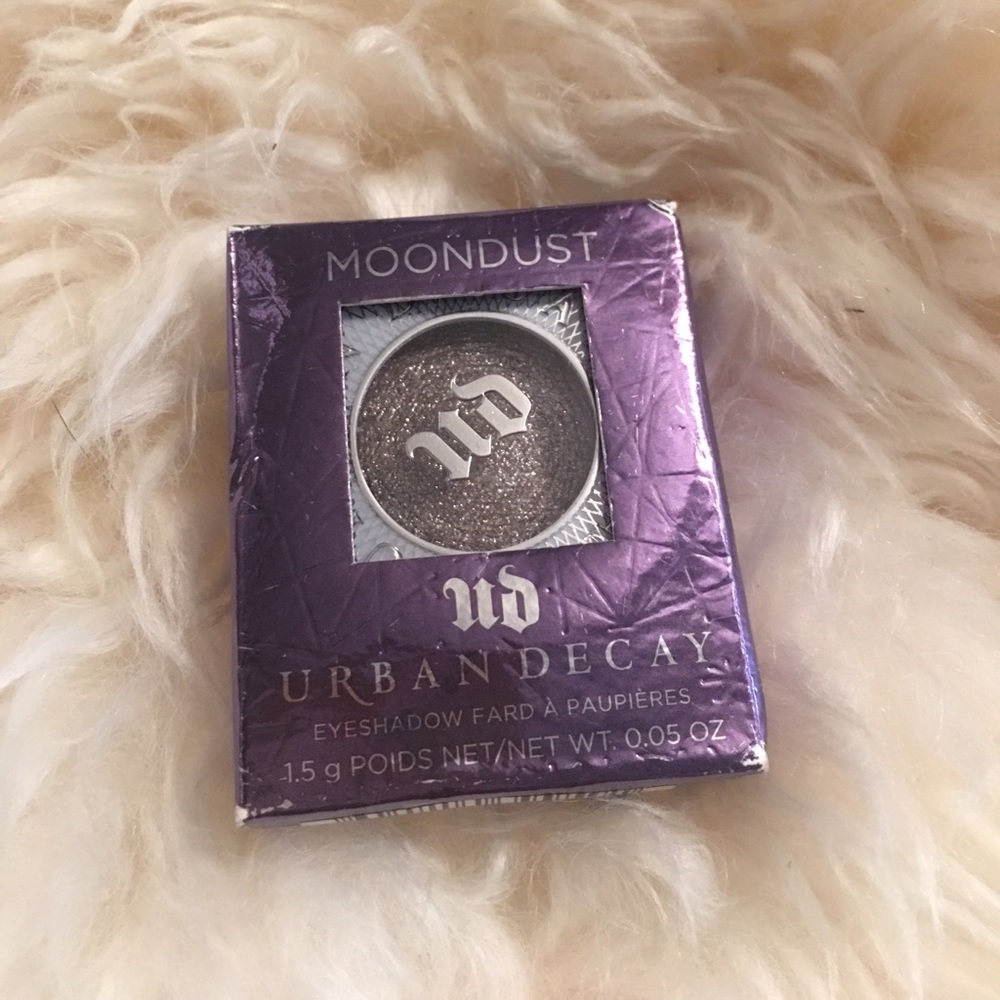 Urban Decay MoonDust eyeshadow