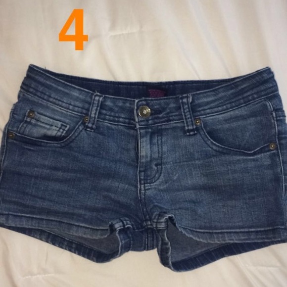 DENIM SHORTS - Picture 6 of 8
