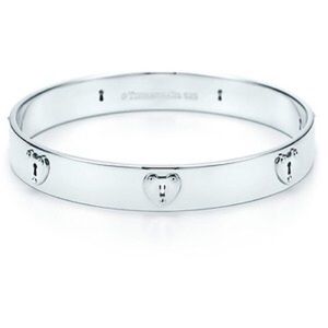 Tiffany & Co Sterling Silver Heart Bangle