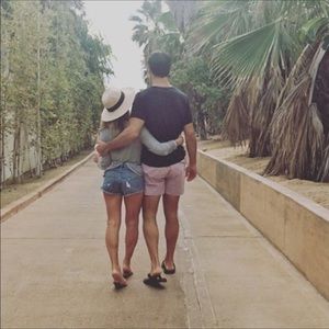 Jessie James Decker Low Rise Dolphin Size 25