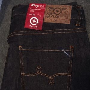 NWT LRG Slim Straight Fit Dark Denim
