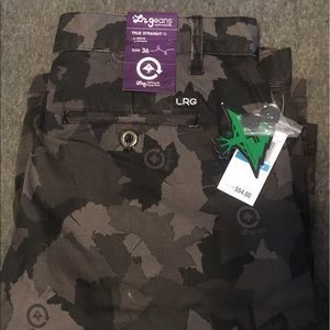 NWT LRG True Straight Fit Shorts