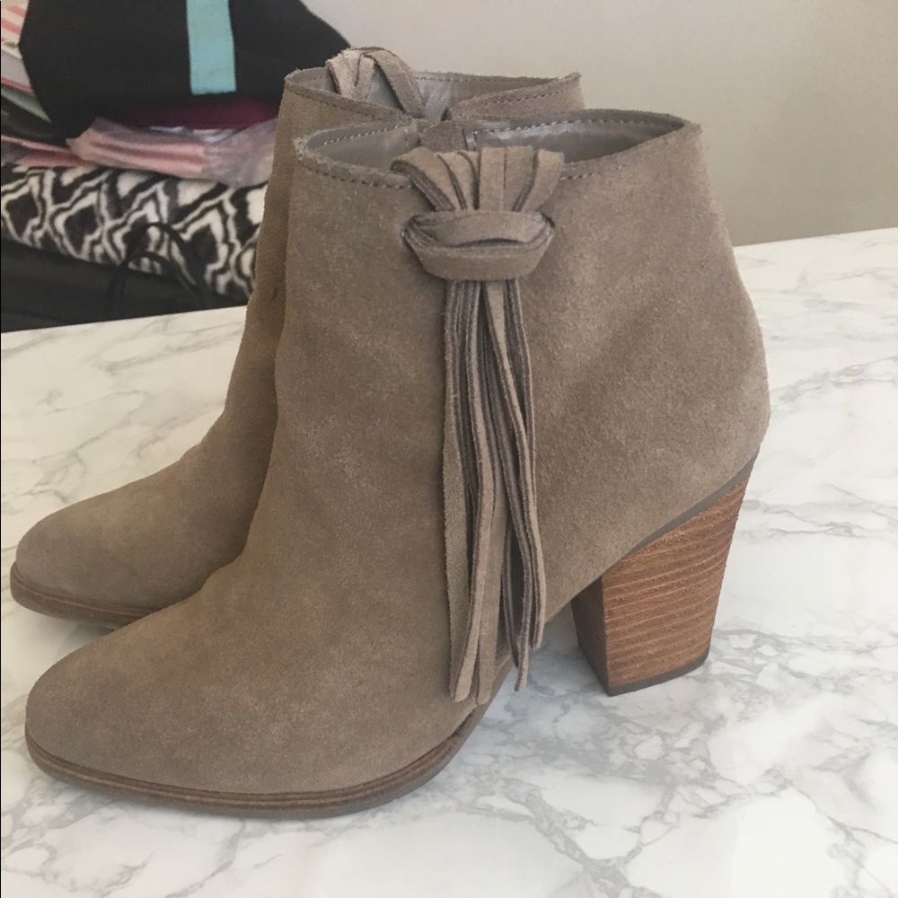 Dolce Vita booties