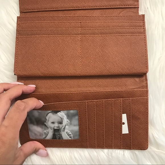 Mauve Wallet ONLY - Picture 6 of 7