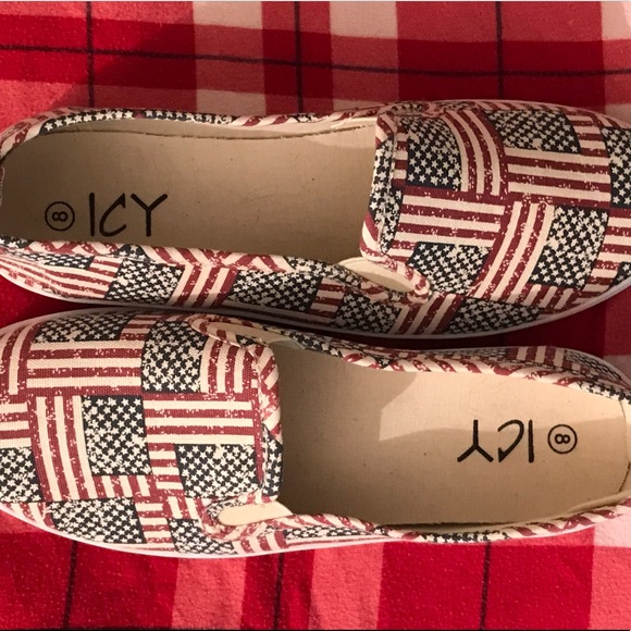 Patriotic Slip On Tennies 🇺🇸 - Picture 2 of 5