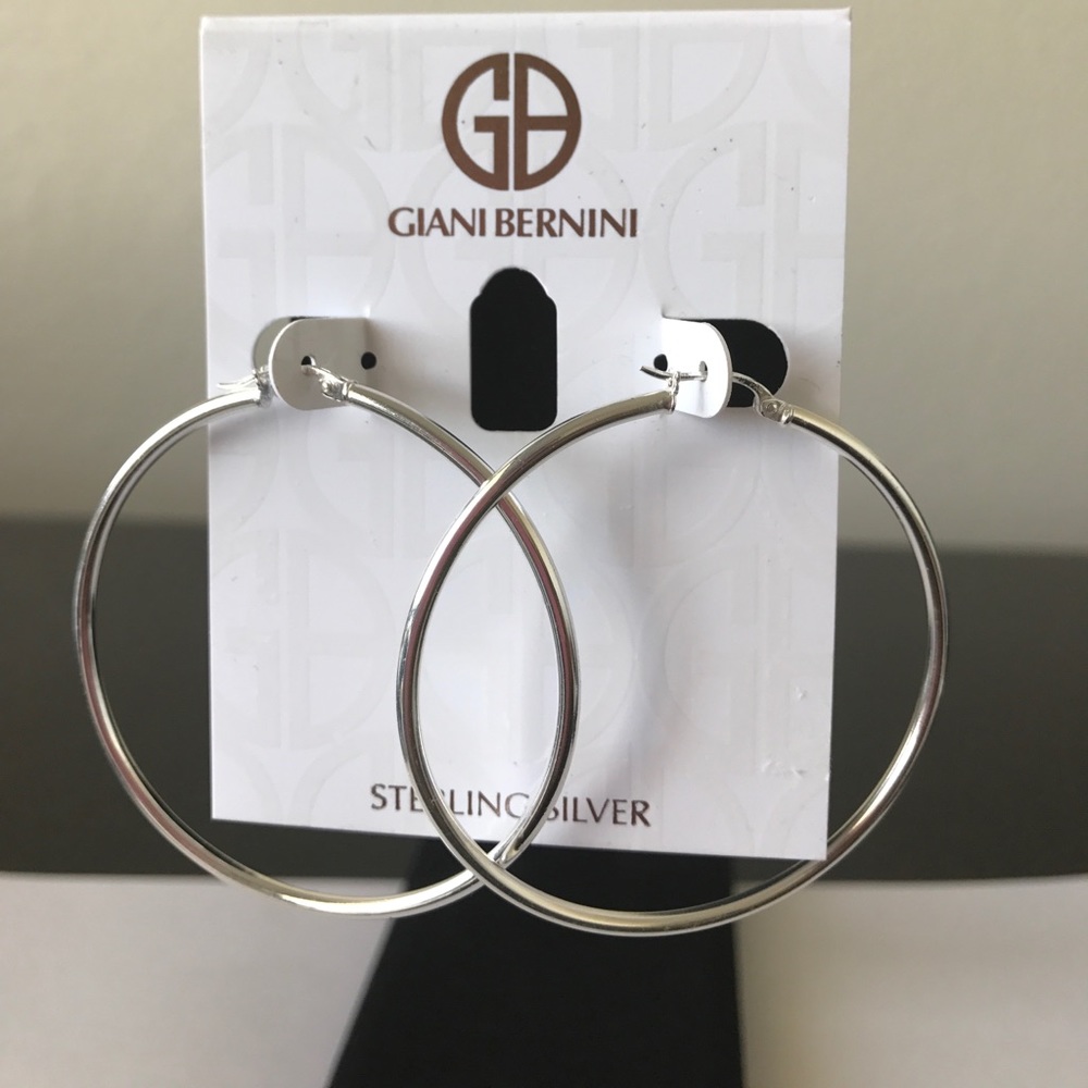 Cute earring