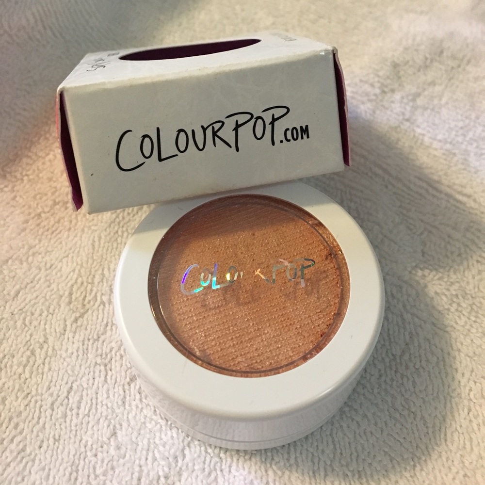 ✨NWT✨ Colourpop highlighter