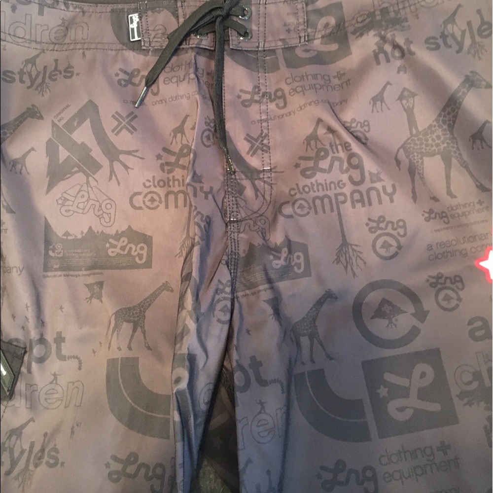 NWT LRG 'Boardshort' Swim Trunks