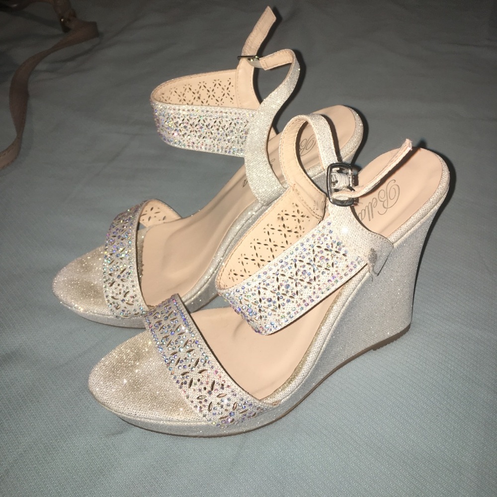 Bella Luna Sparkly Rhinestone Wedges