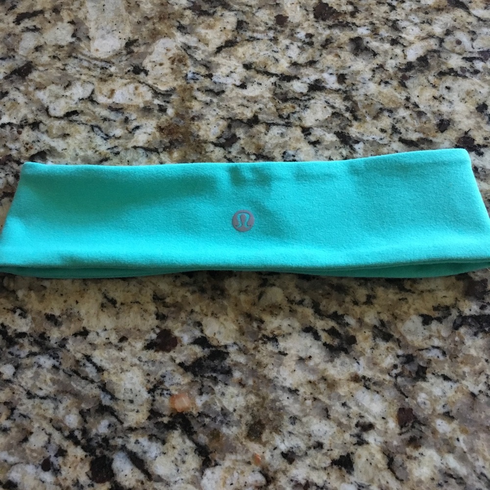 Lululemon headband