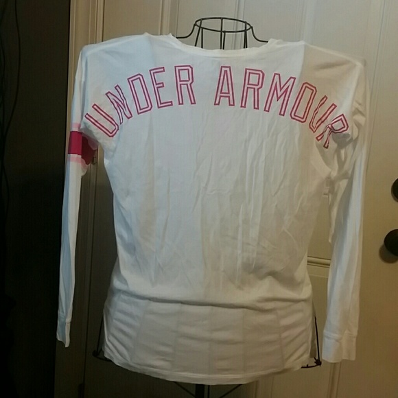 Under Armour Under Armour Breast Cancer baseball tshirt XS from