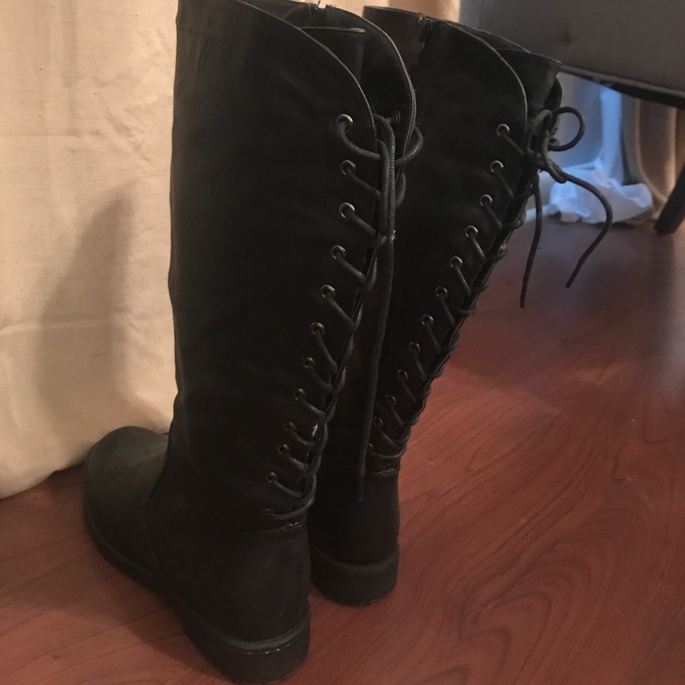Black Boots