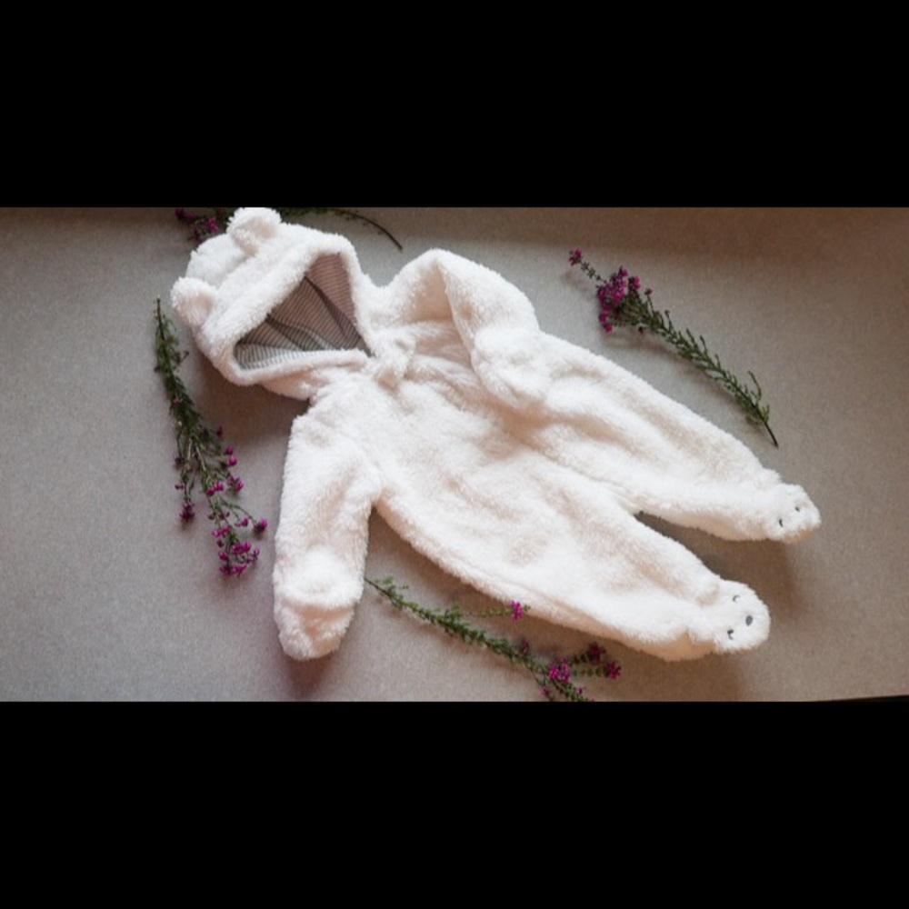 Hooded White Baby Bear Zip-Up