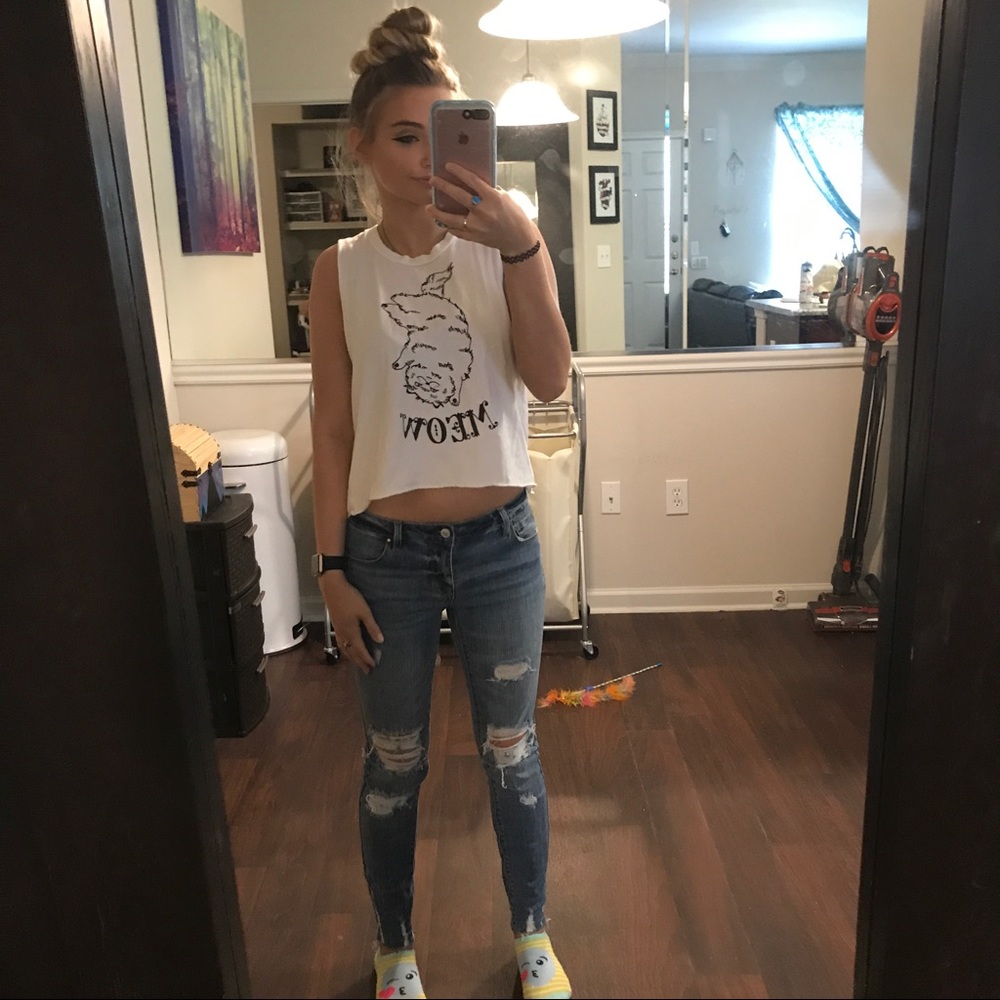 Brandy Melville meow meow muscle tee