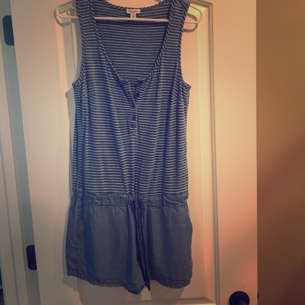 ADORABLE Chambray romper***reposh**