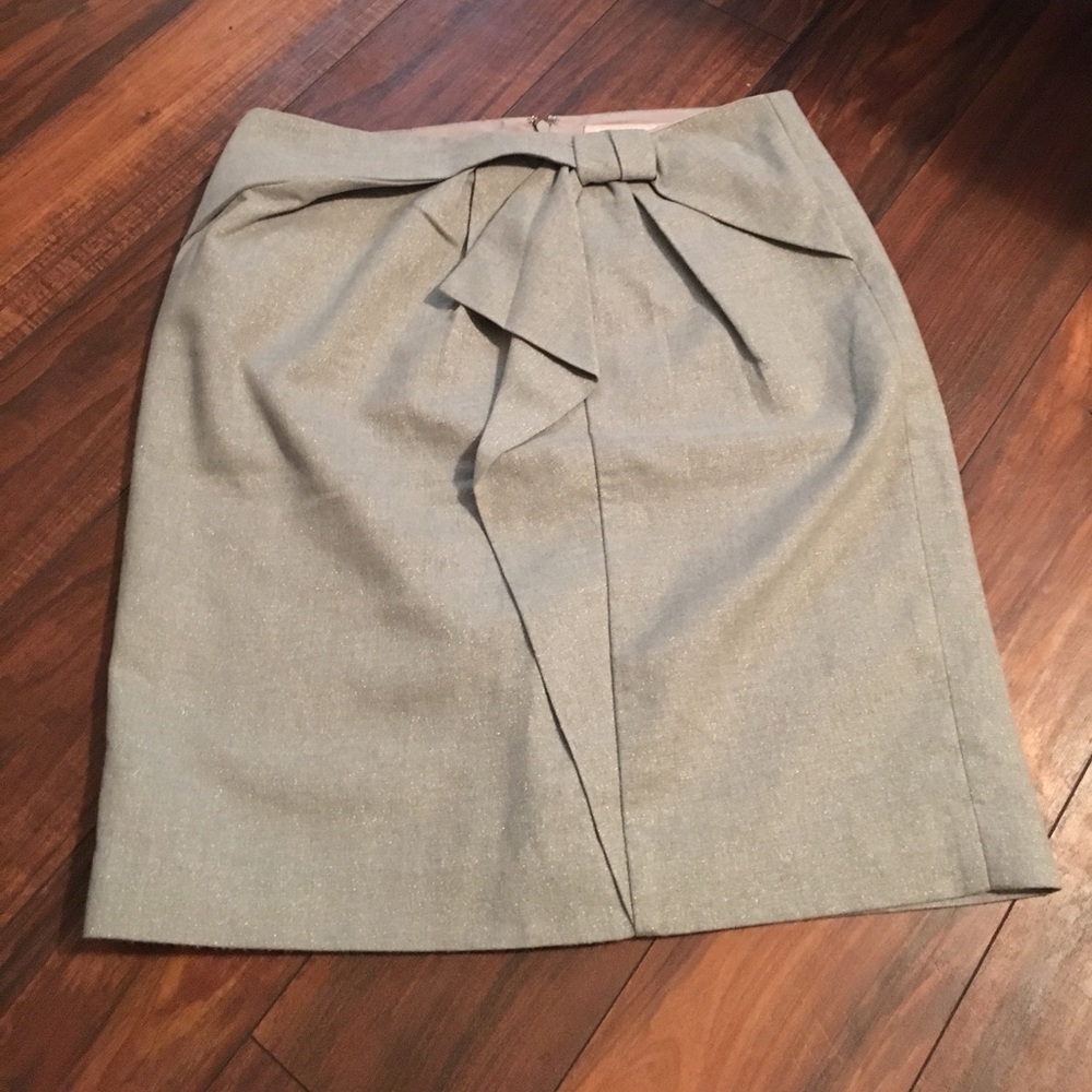 Banana Republic pencil skirt - size 4