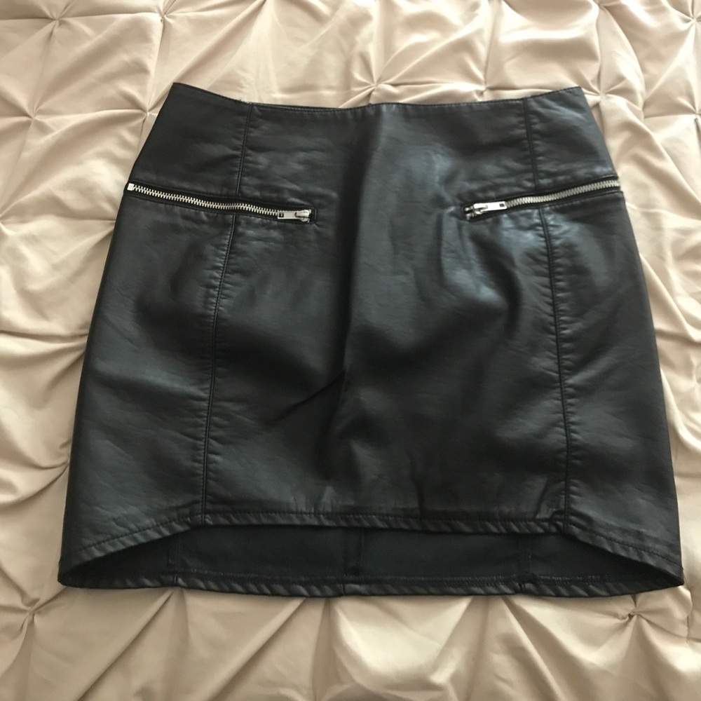 ❌SOLD❌Leather Mini Skirt