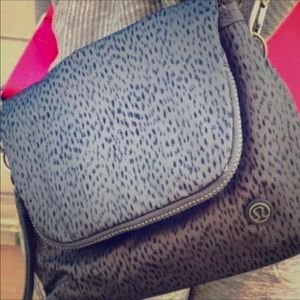 Luulemon Party OM crossbody bag.