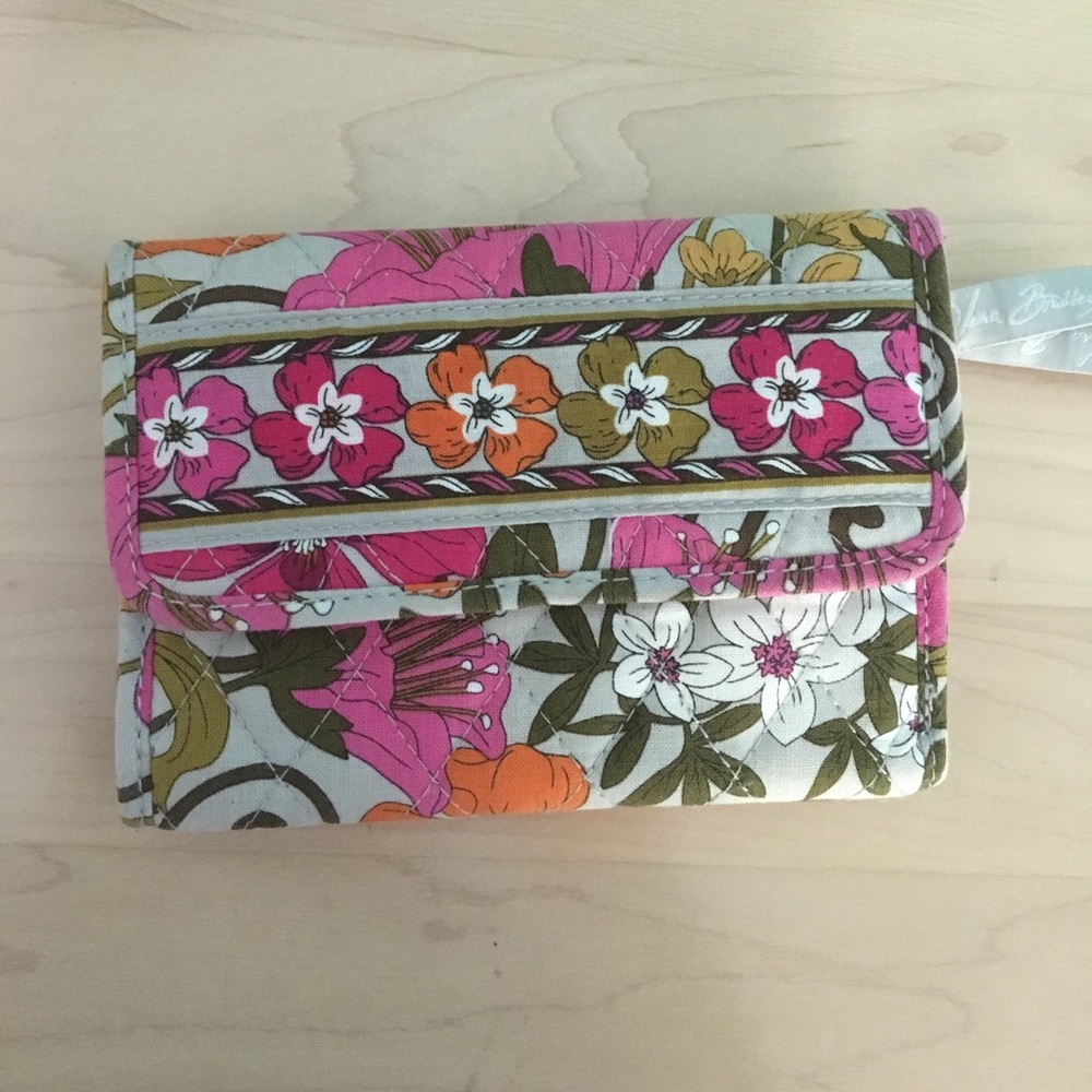 Brand New Vera Bradley wallet