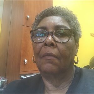 Meet your Posher, Earlene