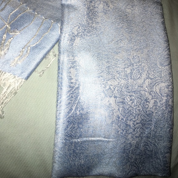 NEVER WORN Pashmina/scarf/wrap set of two! - Picture 2 of 3