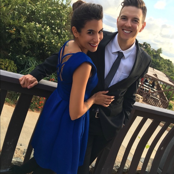 Meet your Posher - Picture 5 of 9