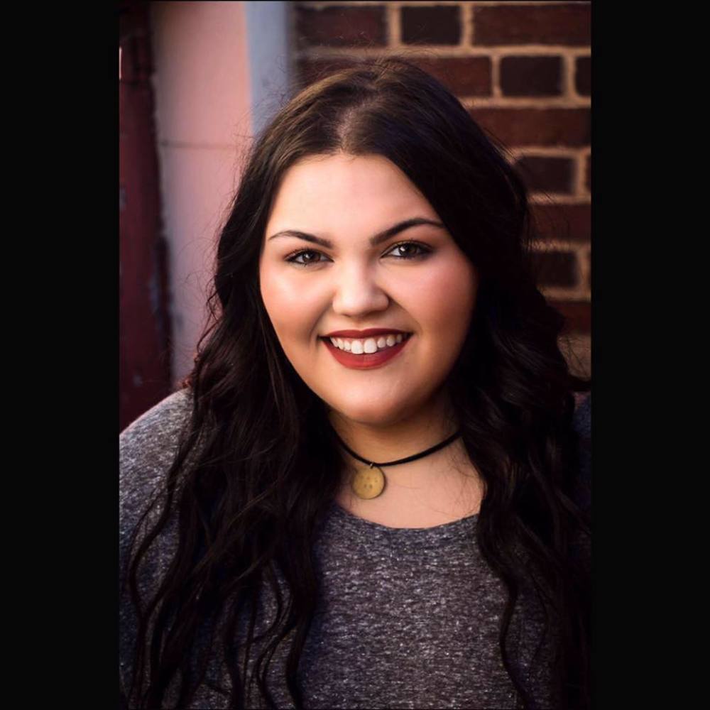 Meet your Posher, E'lainey