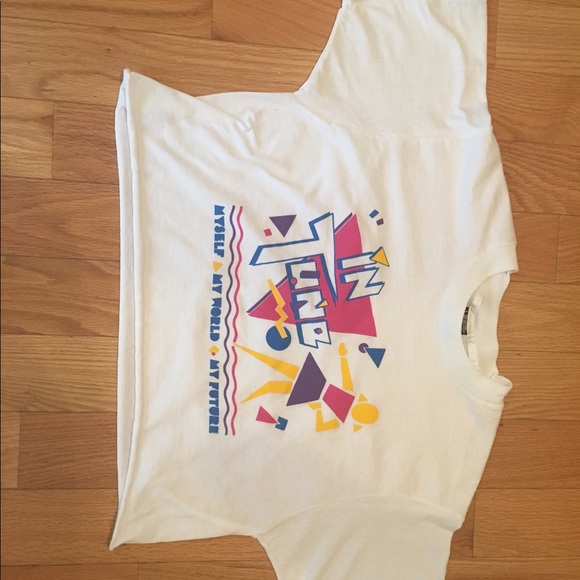 Vintage 90's Cropped Tee - Picture 3 of 4