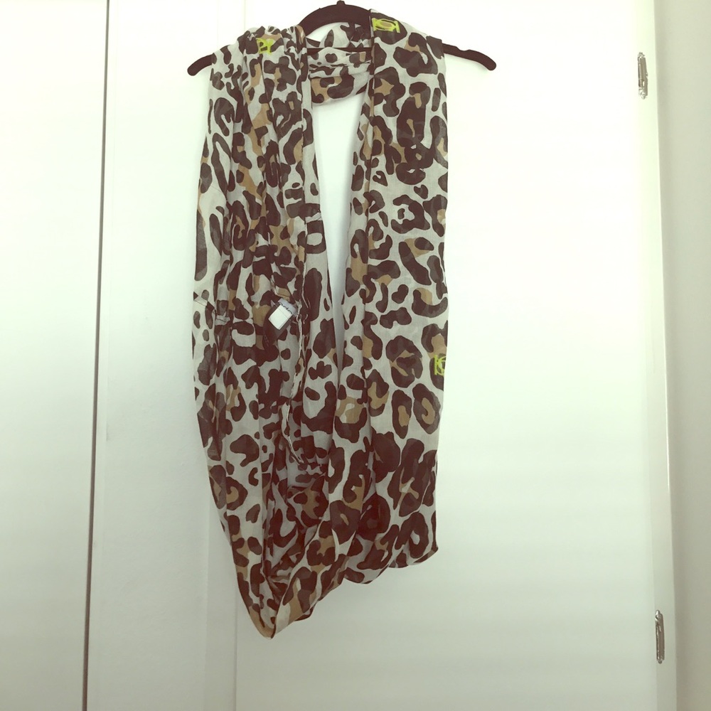 Bebe cheetah print infinity scarf