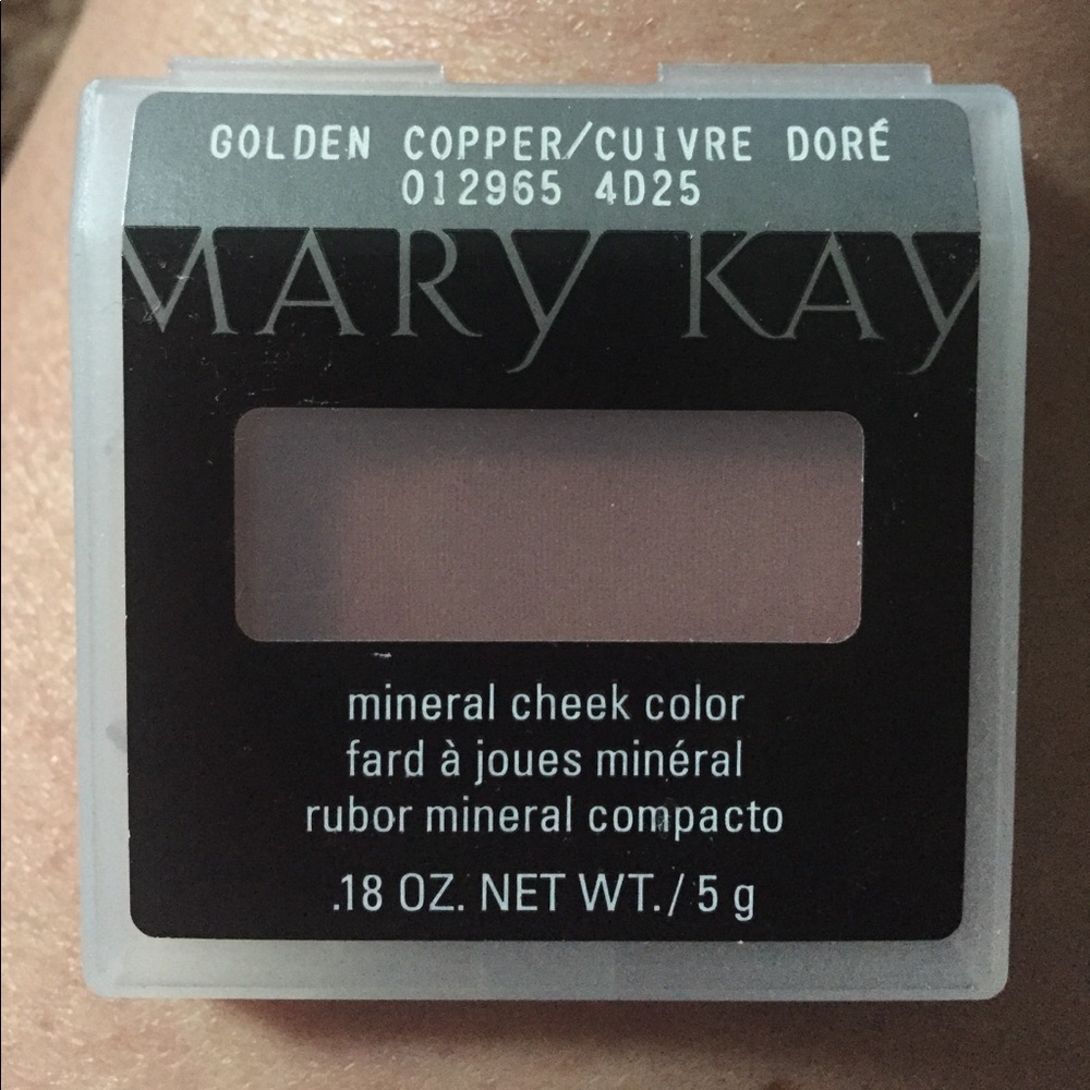 Mary Kay golden copper cheek color
