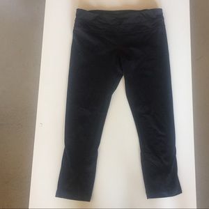 Lulu Lemon Capri Yoga Pants